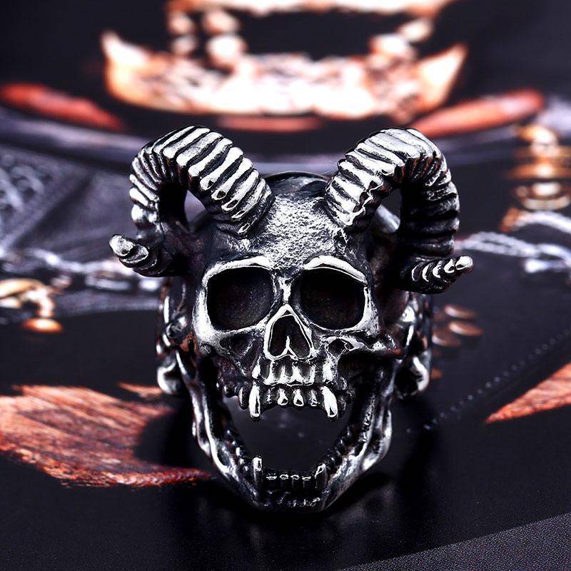 Goat Horns Stainless Steel Ring - VikingsBrand