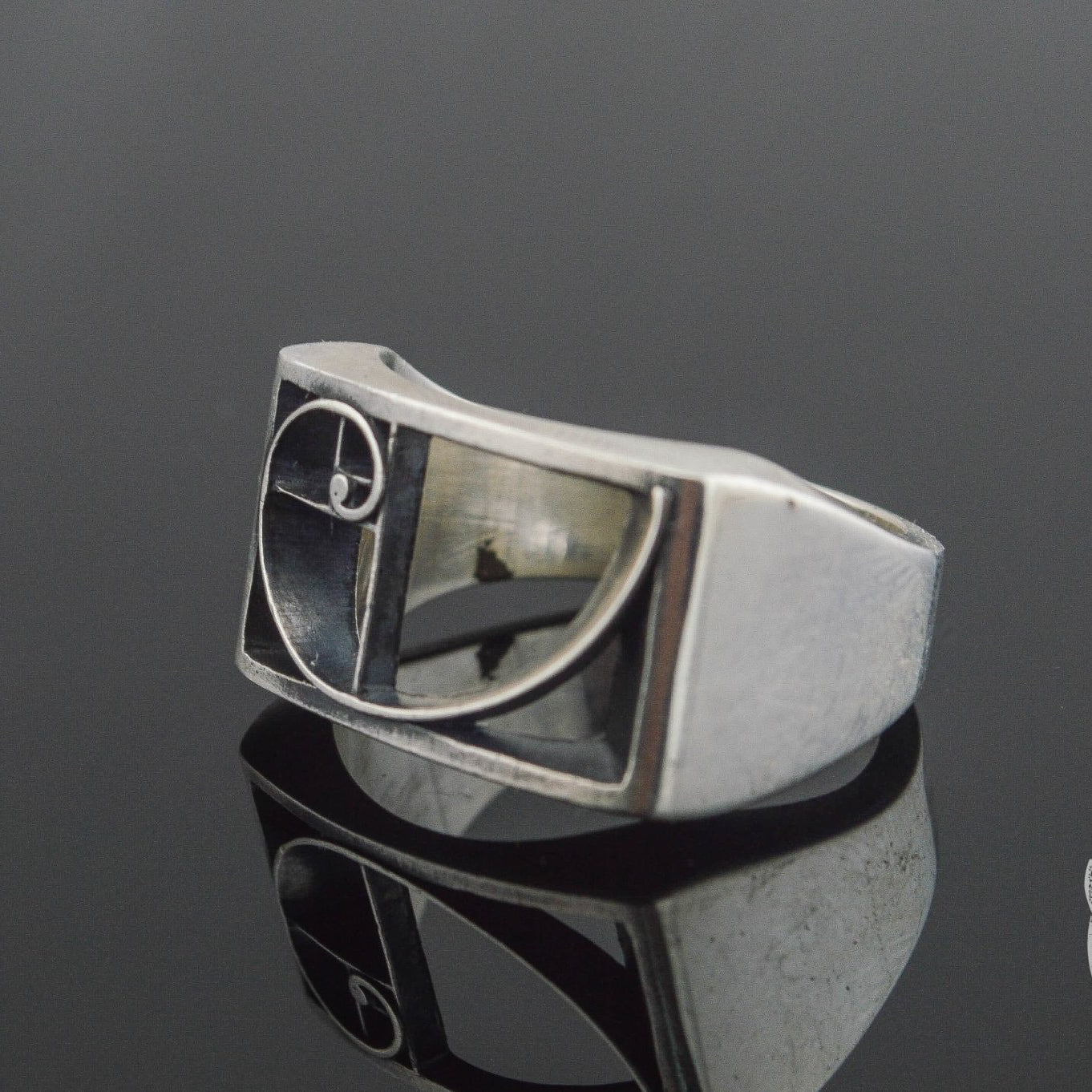Golden Triangle 925 Sterling Silver Viking Ring - VikingsBrand