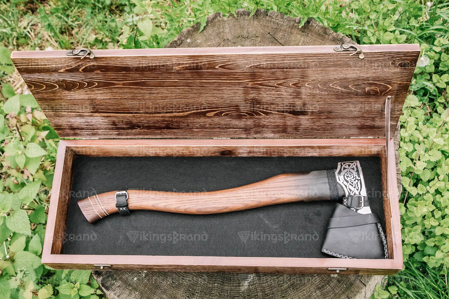 Hand Forged Axe "Nimble Gudrun" With Leather Case