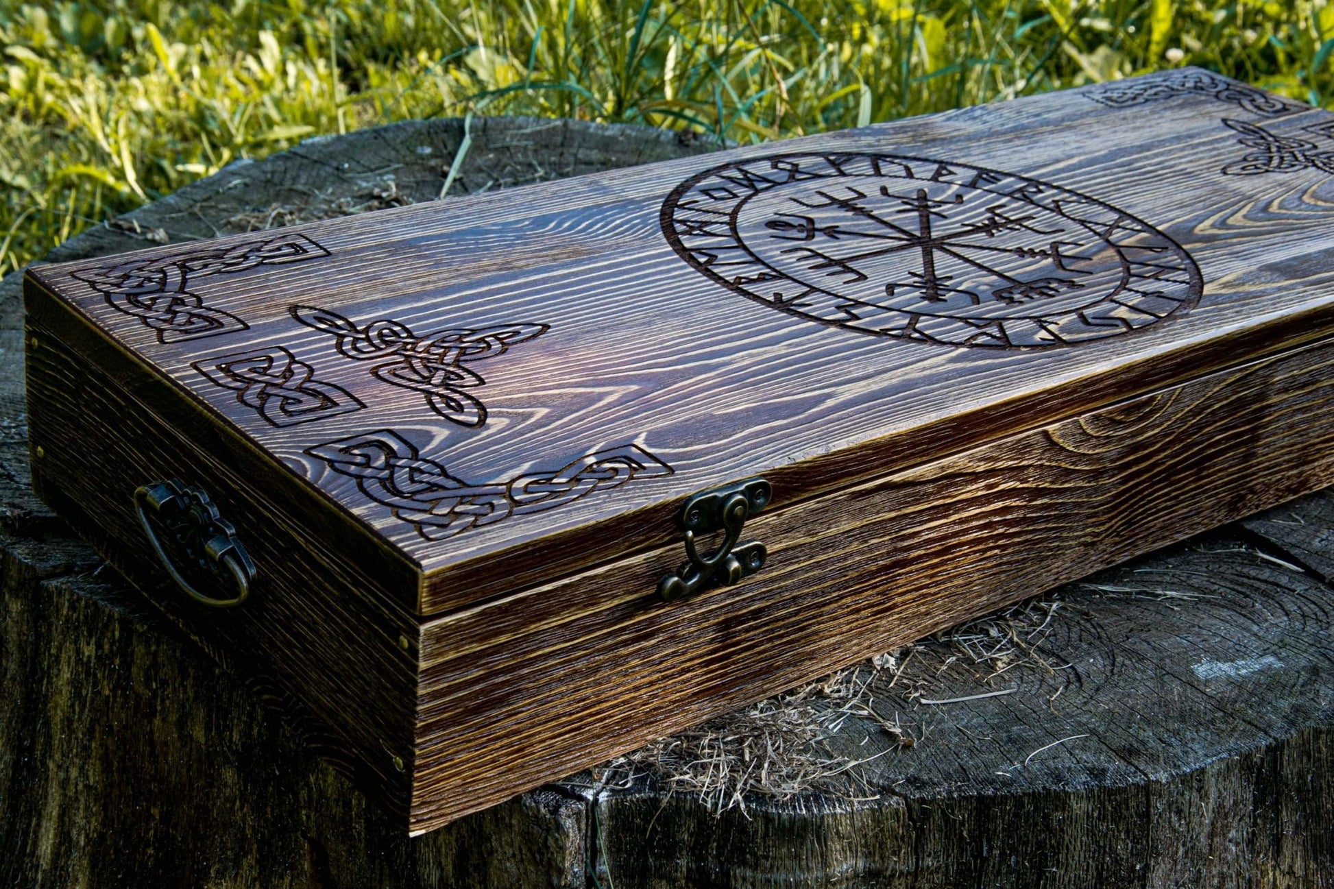 ancientsmithy axe Hand forged axe “OTHALA” with wooden carving, leather cover and wooden box