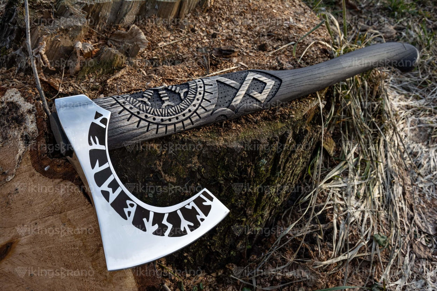 Hand Forged Axe “Bjørn” With Leather Cover & Wooden Box