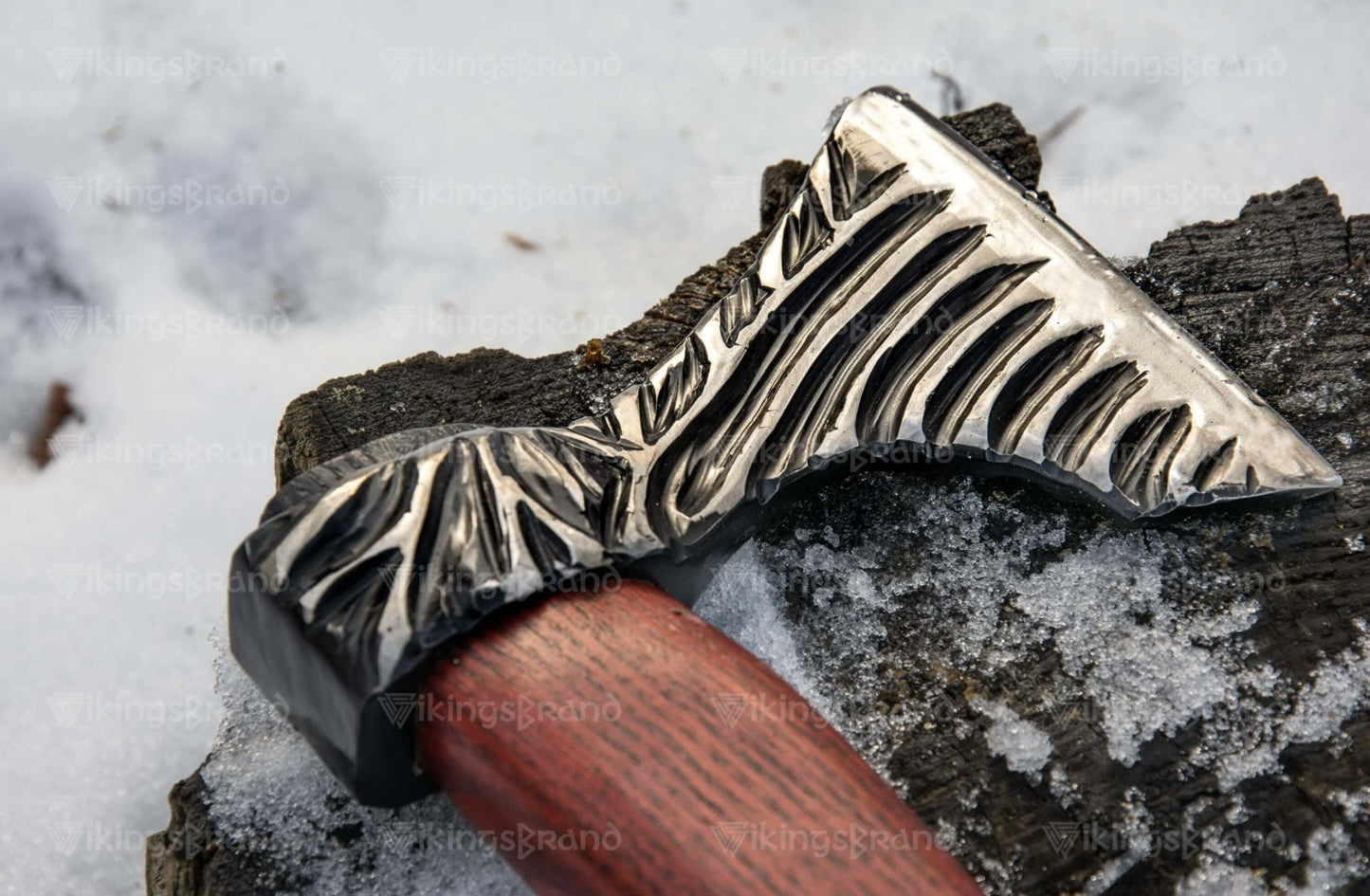 Hand-Forged Scandinavian Axe "Helga Jol"