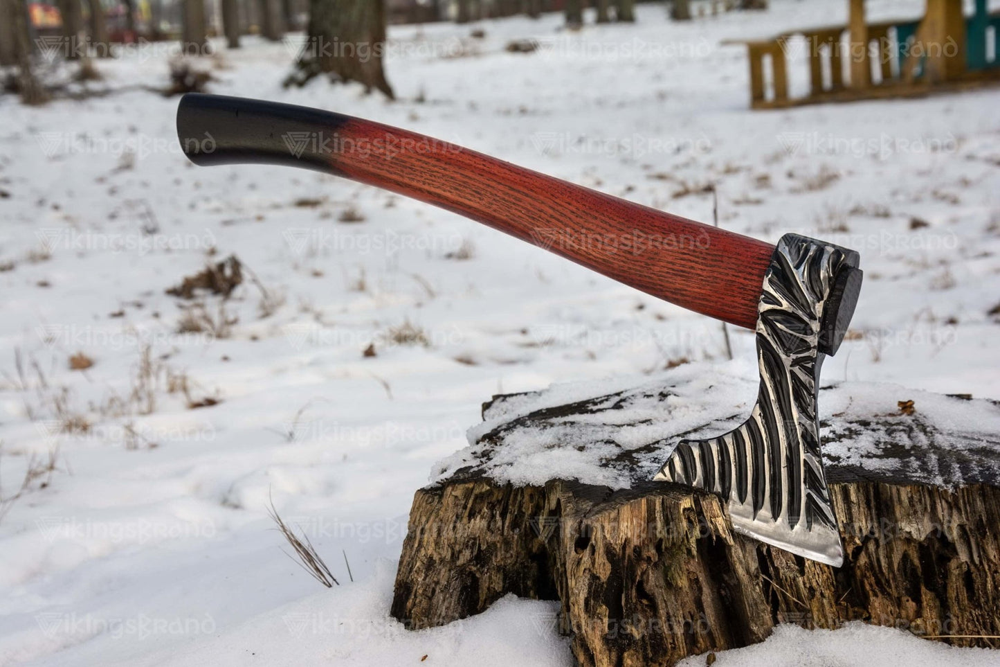 Hand-Forged Scandinavian Axe "Helga Jol"