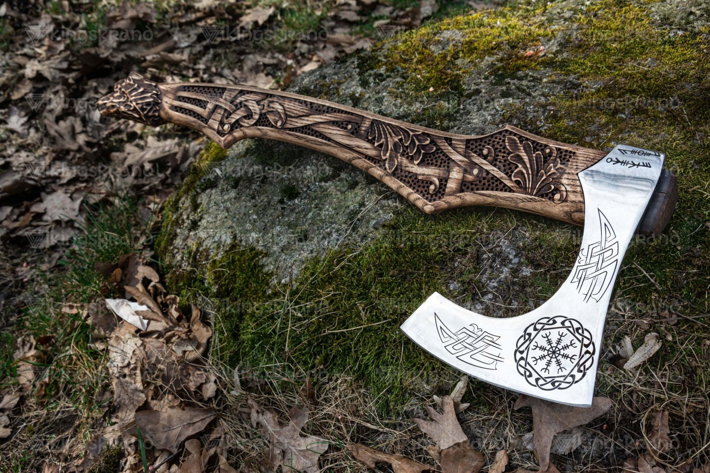 Hand-Forged Axe "Grusom Bjørn" With Carved Handle