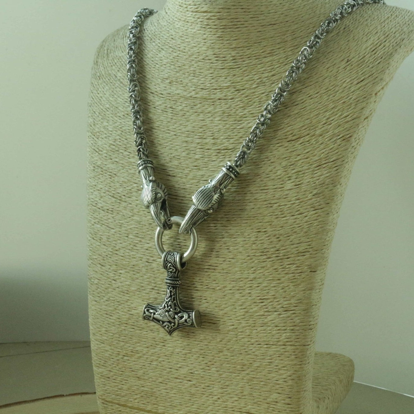 HANDMADE Legendary King's Chain Necklace with Thor's Hammer! - VikingsBrand