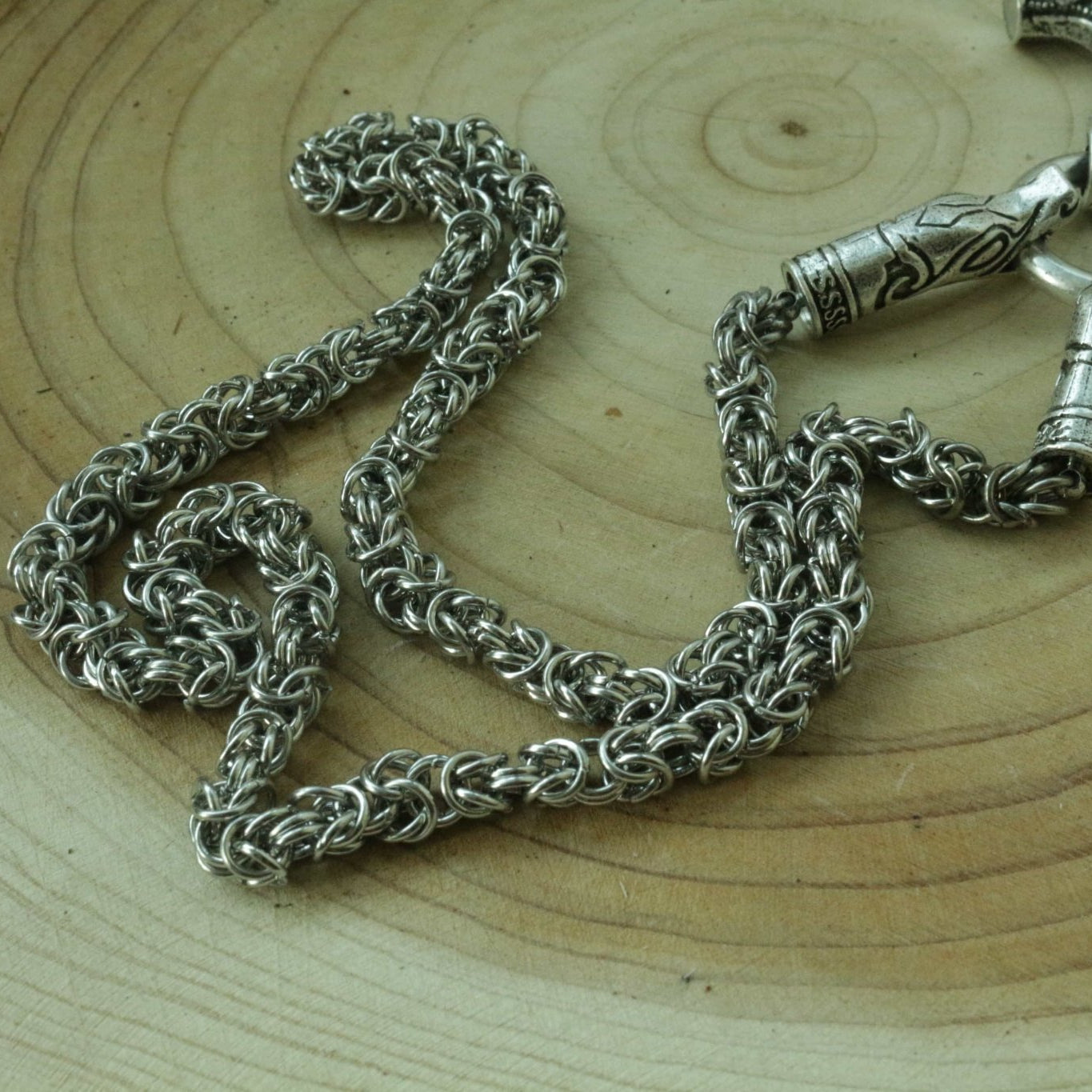 HANDMADE Legendary King's Chain Necklace with Thor's Hammer! - VikingsBrand