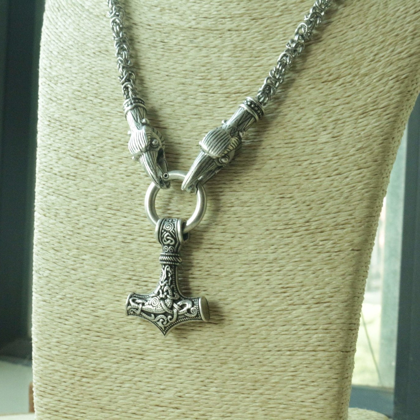 HANDMADE Legendary King's Chain Necklace with Thor's Hammer! - VikingsBrand