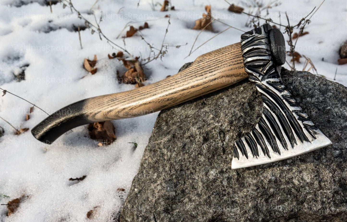 Handmade Nordic Axe "Happ Thurid"