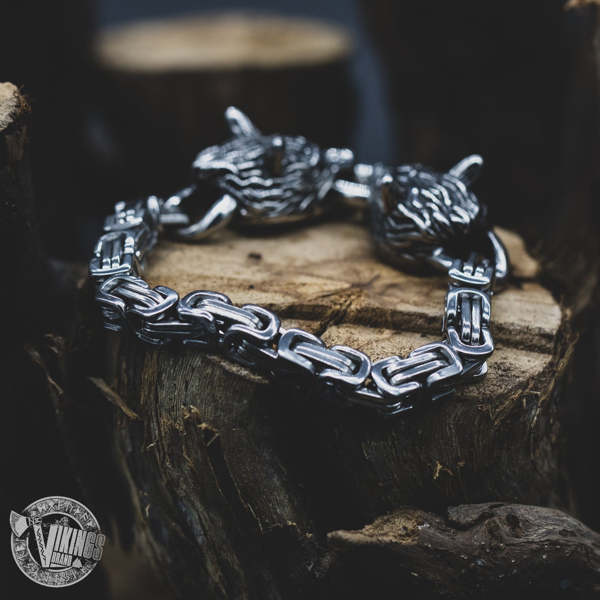 HANDMADE Stainless Steel Wolf Head Bracelet with King's Chain - VikingsBrand