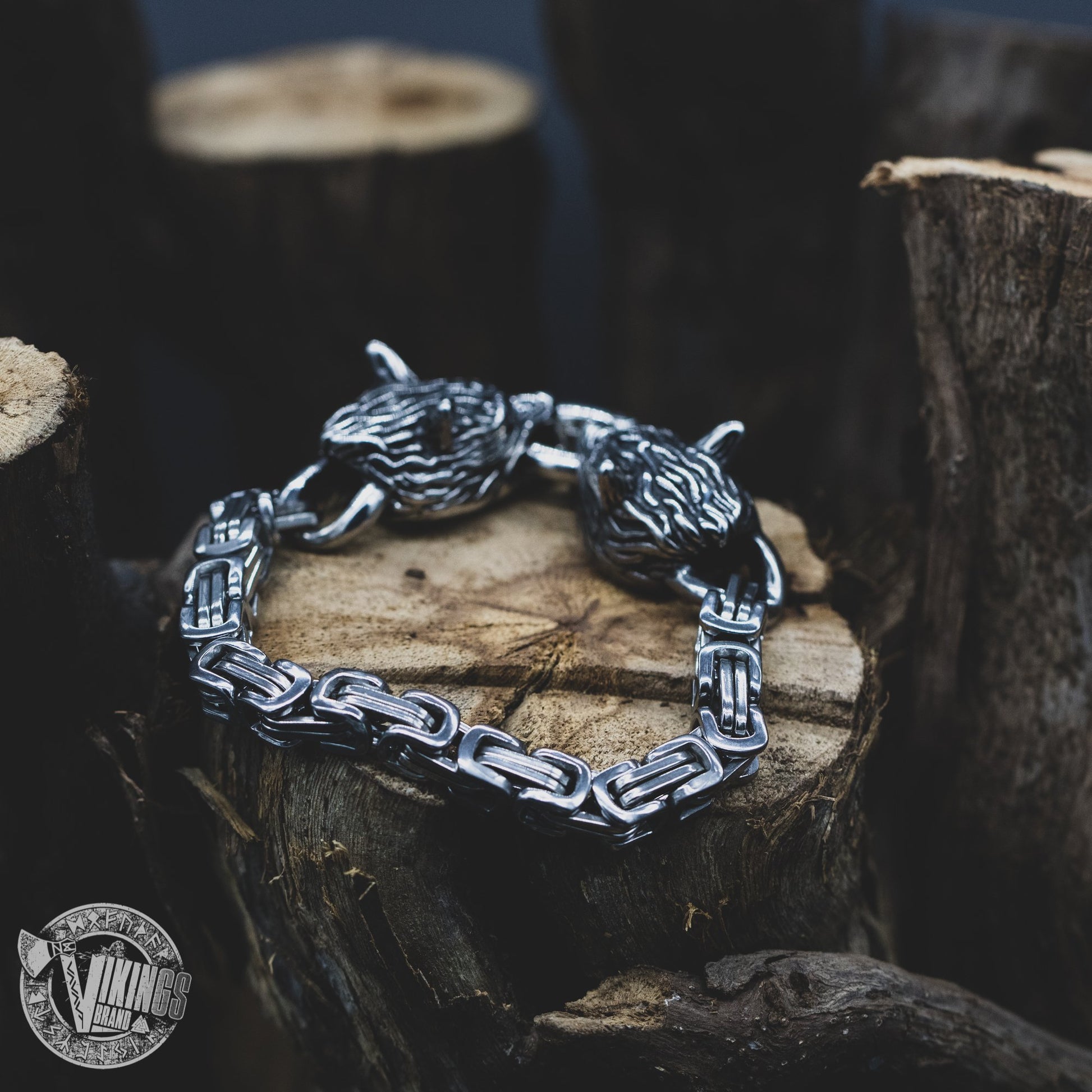 HANDMADE Stainless Steel Wolf Head Bracelet with King's Chain - VikingsBrand