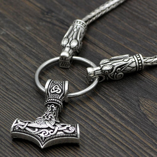 King's Chain wolf head necklace with Thor's Hammer