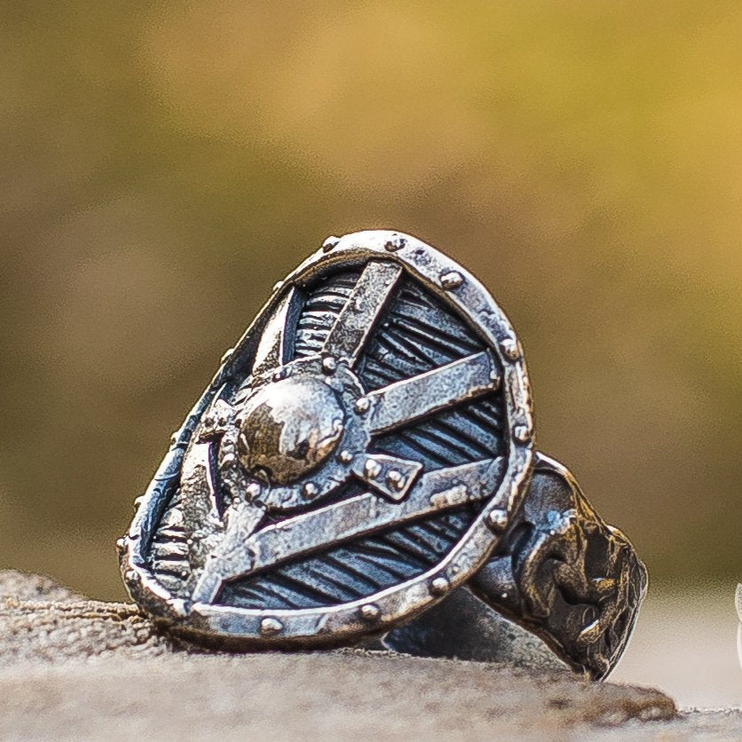 Lagertha's Shield 925 Sterling Silver Viking Ring - VikingsBrand