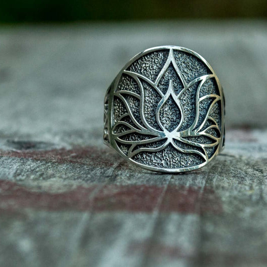 Lotos 925 Sterling Silver Viking Ring - VikingsBrand