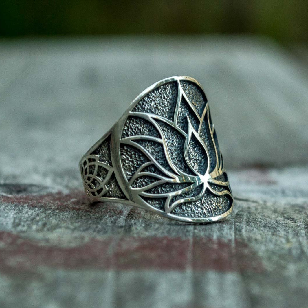 Lotos 925 Sterling Silver Viking Ring - VikingsBrand