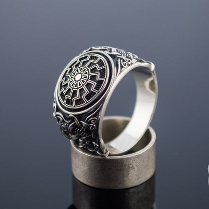 Mammen Style Black Sun Sterling Silver Viking Ring - VikingsBrand