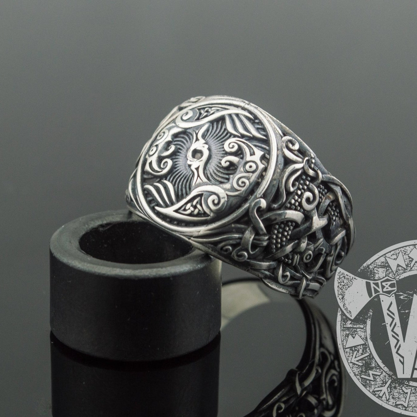 Mammen Style Raven Sterling Silver Viking Ring - VikingsBrand