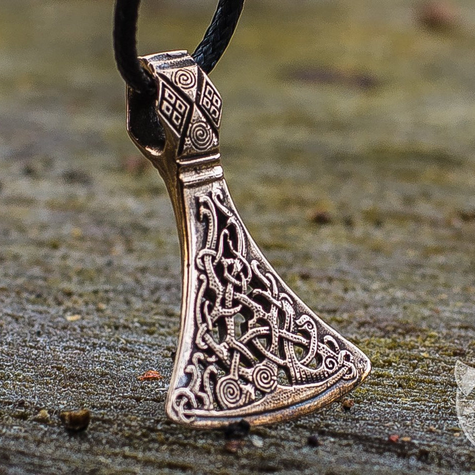Mammen Style Viking Axe Bronze Pendant - VikingsBrand