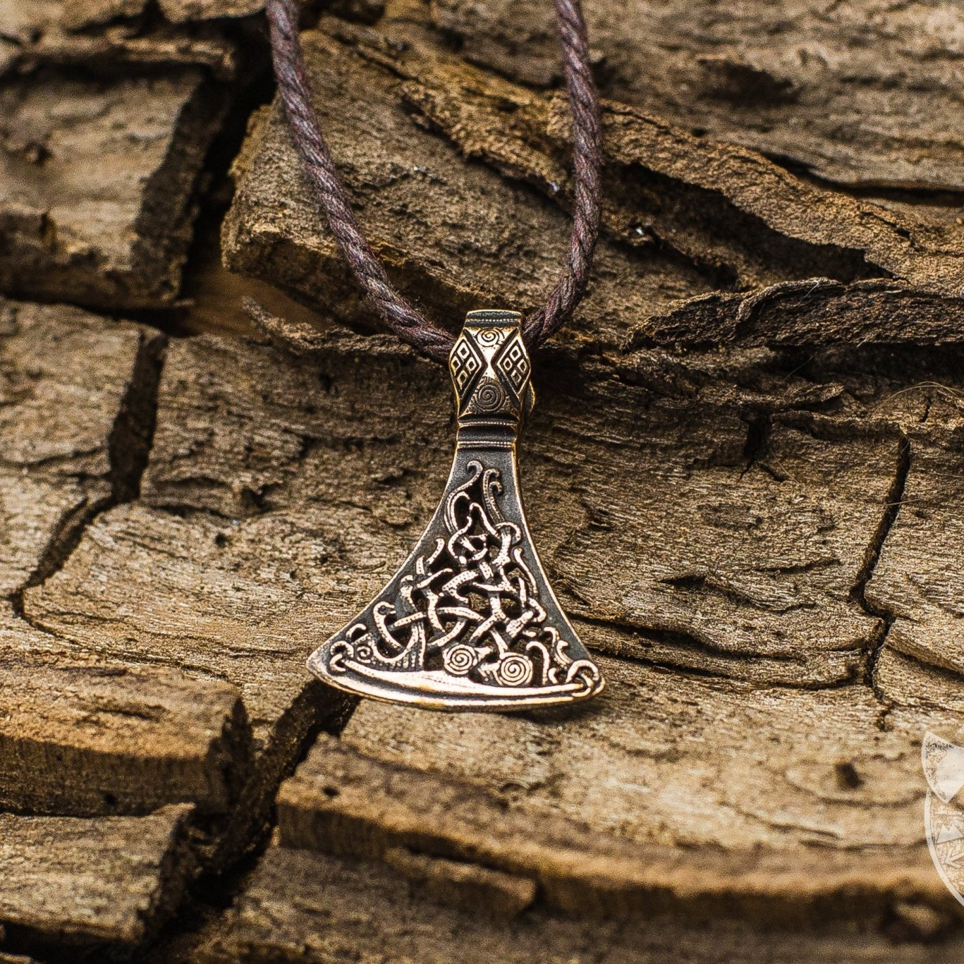 Mammen Style Viking Axe Bronze Pendant - VikingsBrand