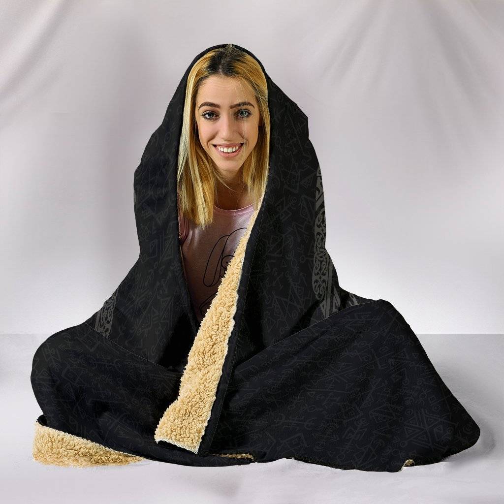 Odin Hooded Blanket - VikingsBrand
