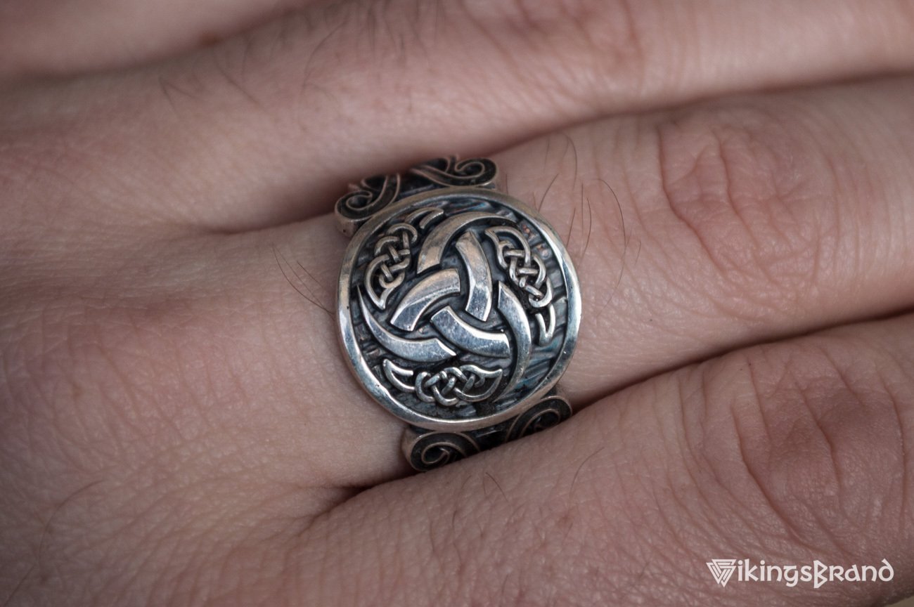 Odin Horn Viking Symbol with Viking Ornament Sterling Silver Norse Jewelry