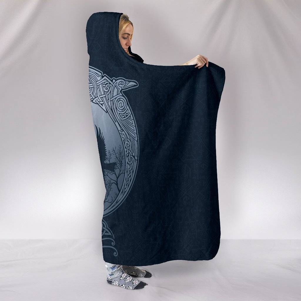 Odin's Ravens Hooded Blanket - VikingsBrand