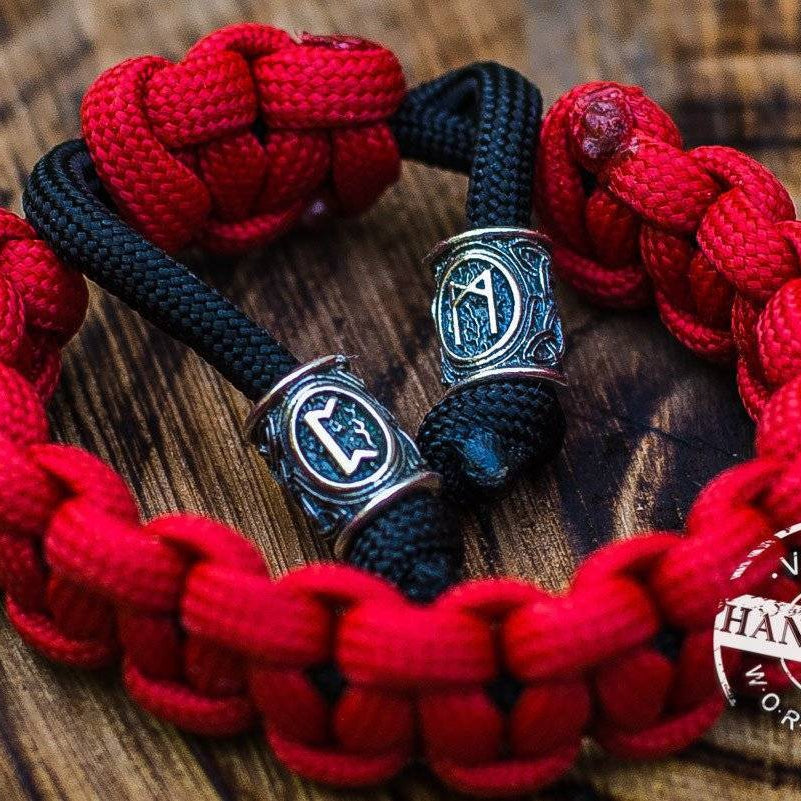 Paracod Bracelet with 2 Runes - VikingsBrand
