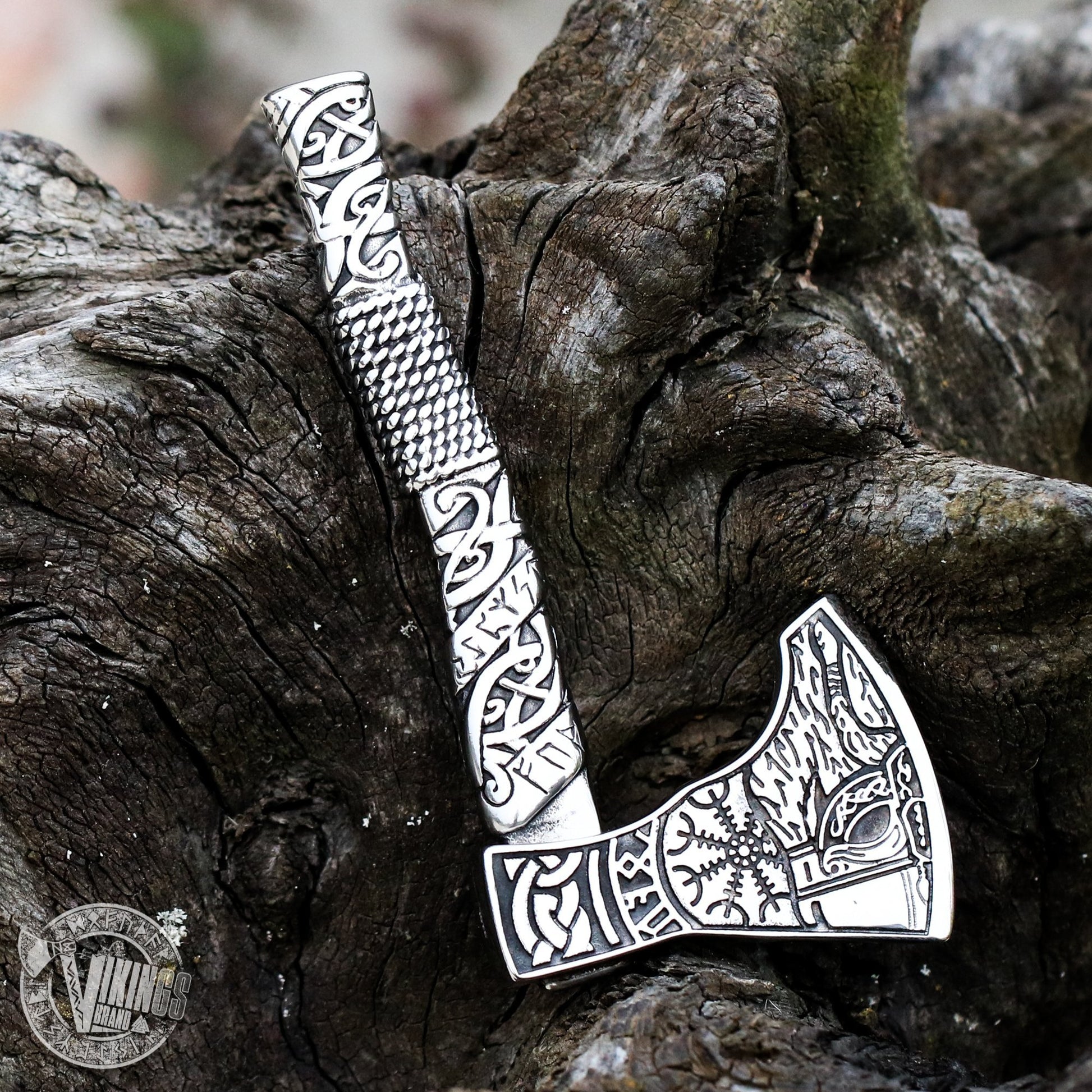 Pocket Viking Axe | Cut The Meat & Steak - VikingsBrand