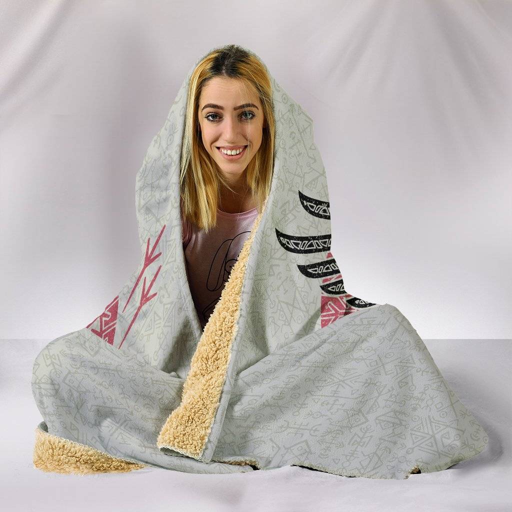 Ragnar's Raven Hooded Blanket - VikingsBrand