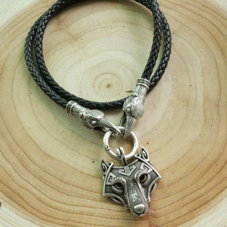 Raven Head Necklace with Wolf Head Pendant - VikingsBrand