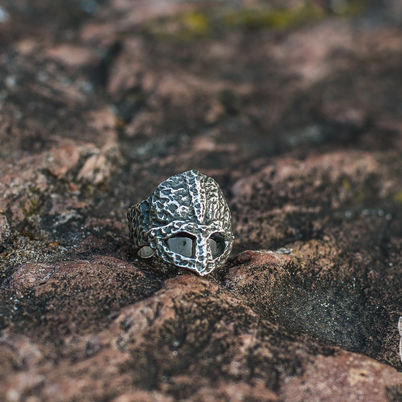Ruined Helmet 925 Silver Unique Viking Ring - VikingsBrand