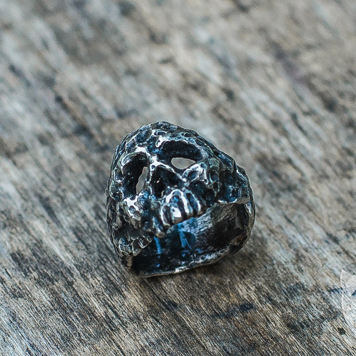 Ruined Skull 925 Sterling Silver Viking Ring - VikingsBrand