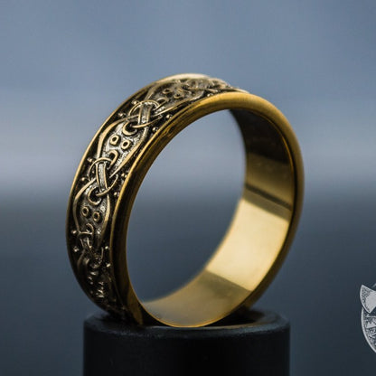 Scandinavian ornament 14K gold Viking ring – view 4