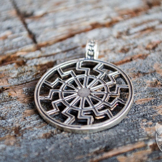Schwarze Sonne Symbol 925 Sterling Silver Pendant - VikingsBrand