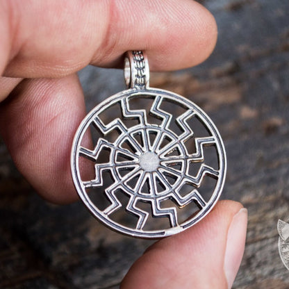Schwarze Sonne Symbol 925 Sterling Silver Pendant - VikingsBrand