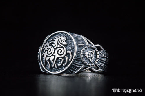 Sleipnir signet ring in 925 sterling silver