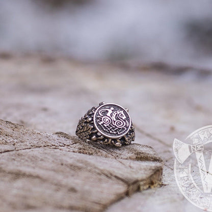 Sleipnir with Oak Leaves and Acorns Sterling Silver Viking Ring - VikingsBrand