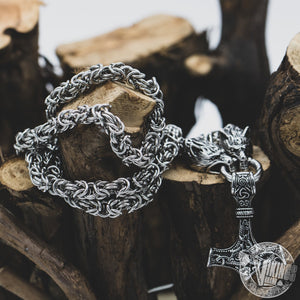 Massive Wikinger-Kette aus Edelstahl mit Wolfsköpfen und Mjölnir