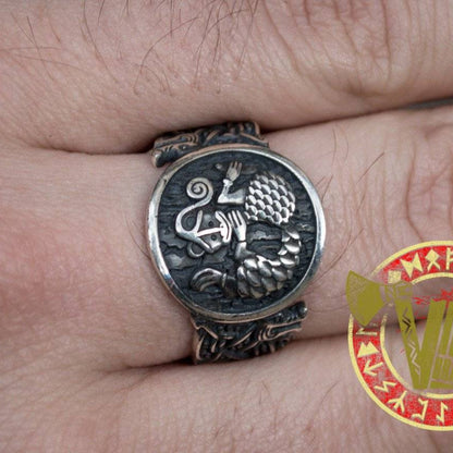 Sterling Silver Ring with  Animal Symbol and Norse Ornament - VikingsBrand