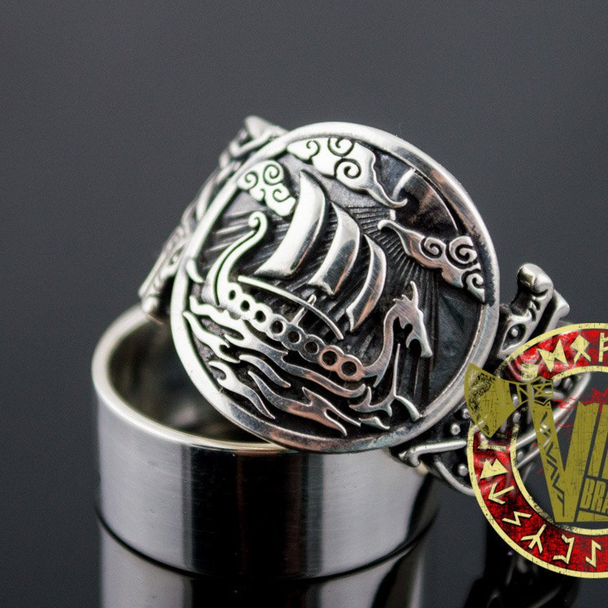 Sterling Silver Ring with Drakkar Symbol and Wolf Ornament - VikingsBrand