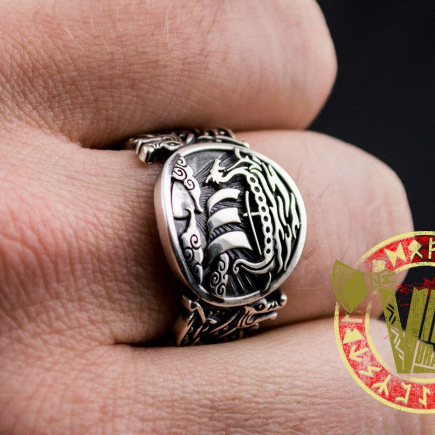 Sterling Silver Ring with Drakkar Symbol and Wolf Ornament - VikingsBrand
