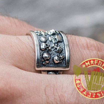 Sterling Silver Ring with Skull - VikingsBrand