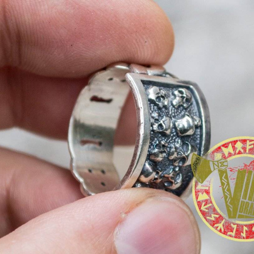 Sterling Silver Ring with Skull - VikingsBrand