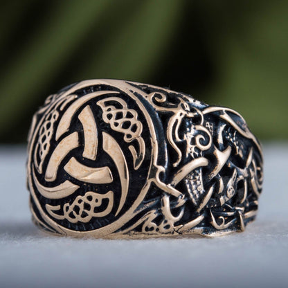 Triple Horn of Odin Bronze Viking Ring with Mammen Ornament