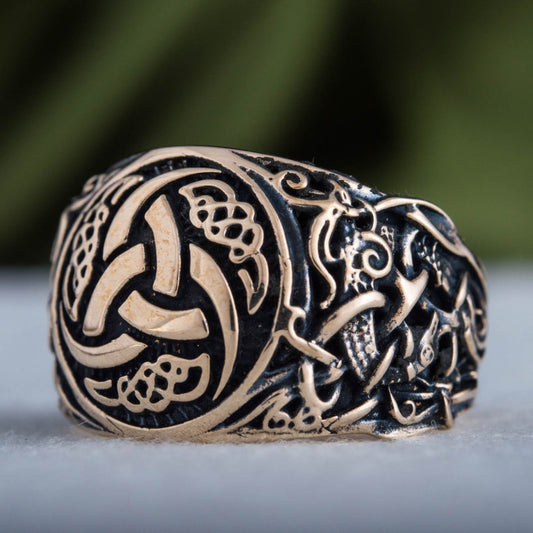 Triple Horn of Odin Bronze Viking Ring with Mammen Ornament