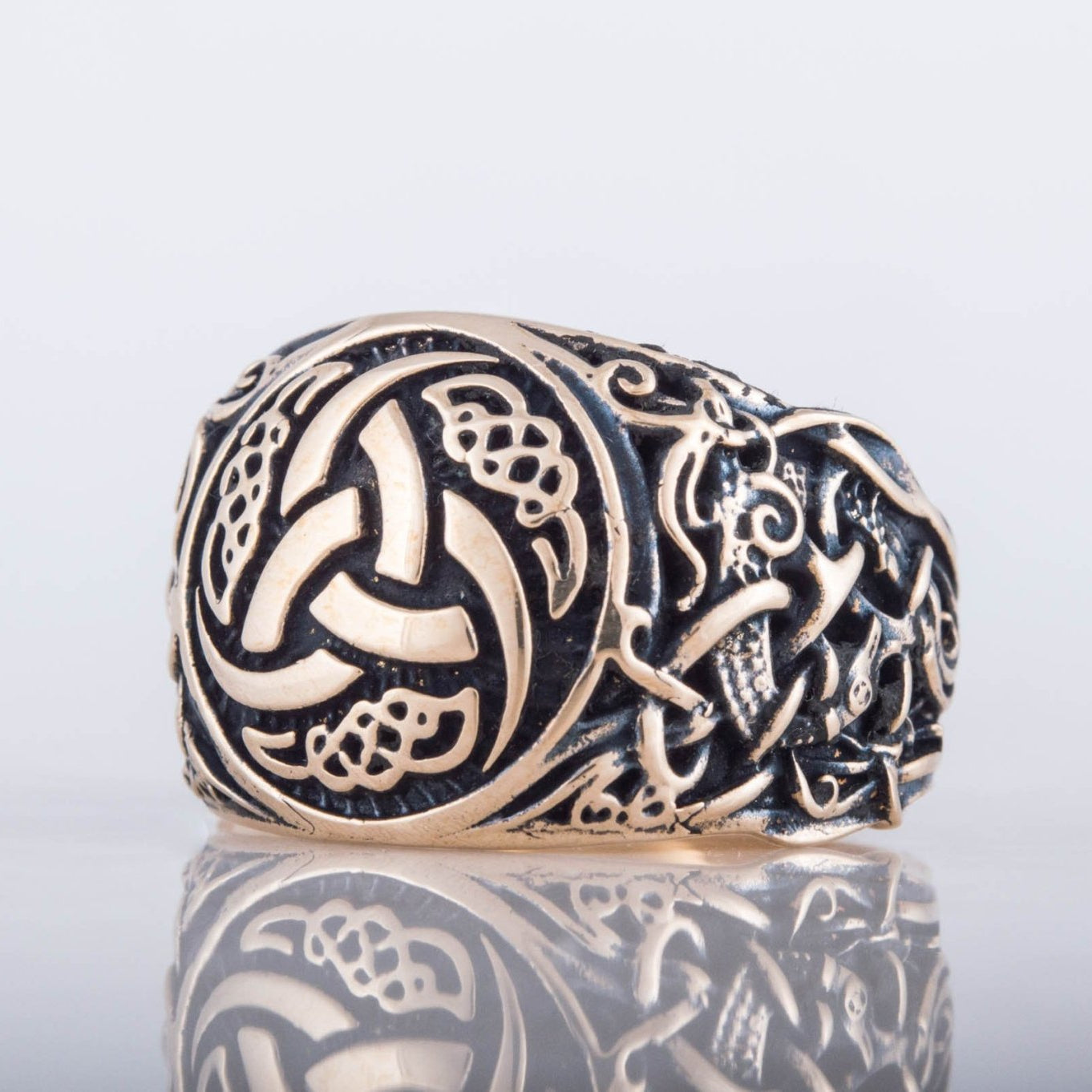 Triple Horn of Odin Bronze Viking Ring with Mammen Ornament