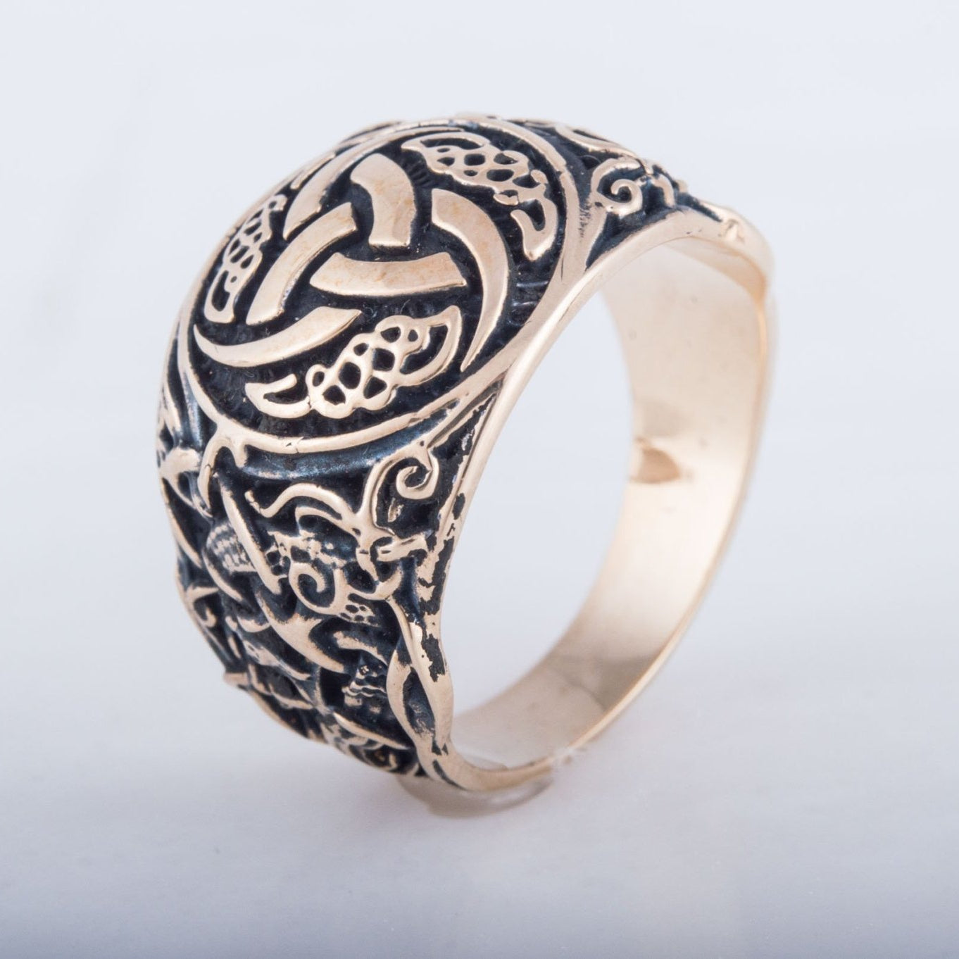 Triple Horn of Odin Bronze Viking Ring with Mammen Ornament
