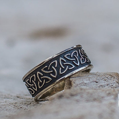 Triquetra Symbol 925 Silver Ring - VikingsBrand