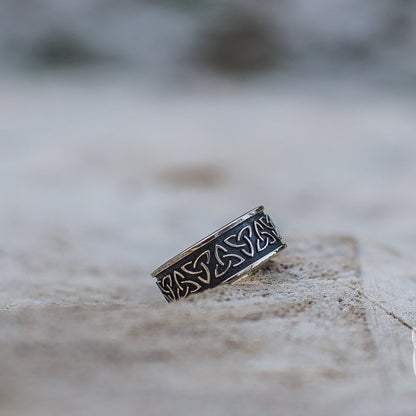 Triquetra Symbol 925 Silver Ring - VikingsBrand