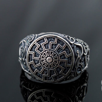 Urnes Style Black Sun Symbol 925 Sterling Silver Norse Ring - VikingsBrand