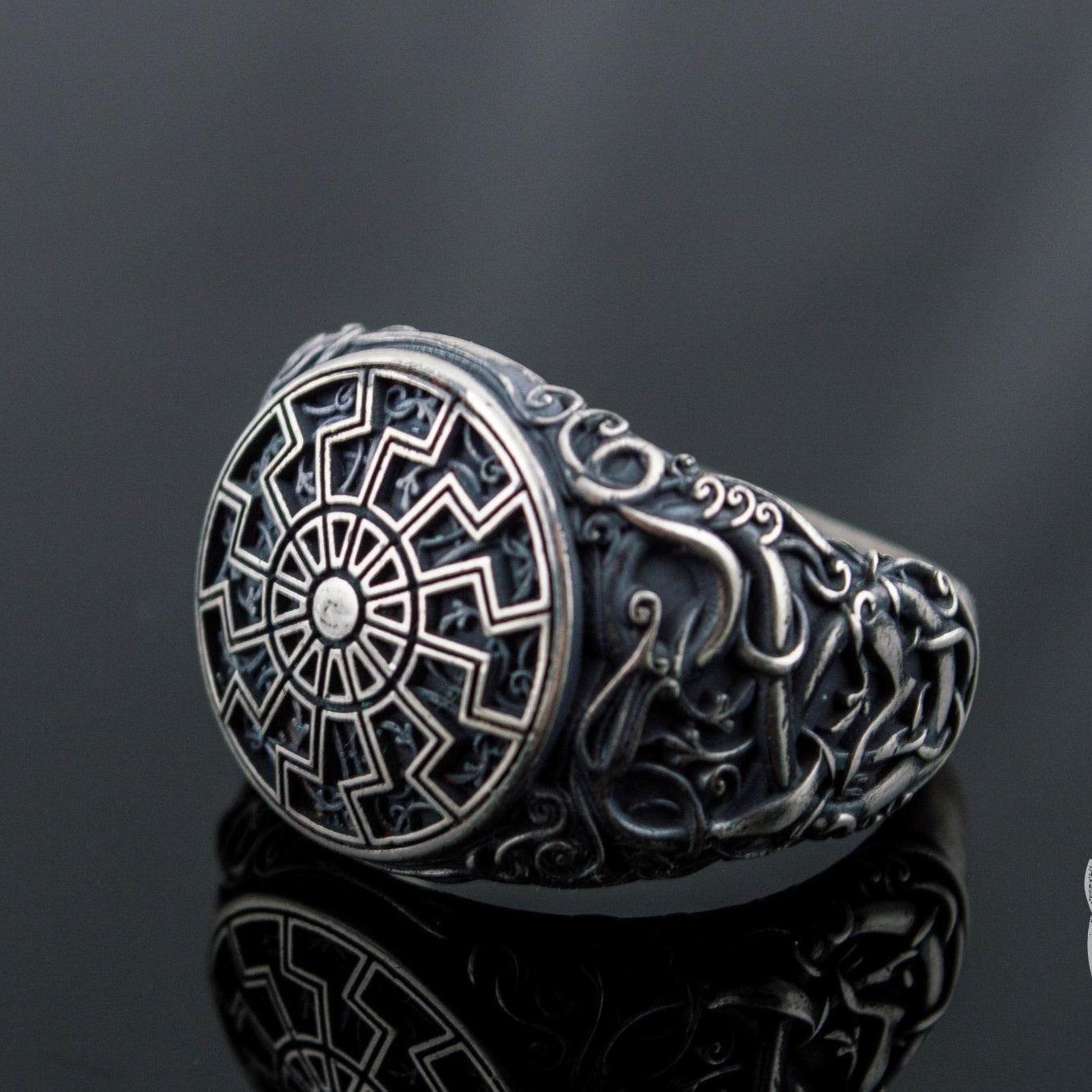 Urnes Style Black Sun Symbol 925 Sterling Silver Norse Ring - VikingsBrand